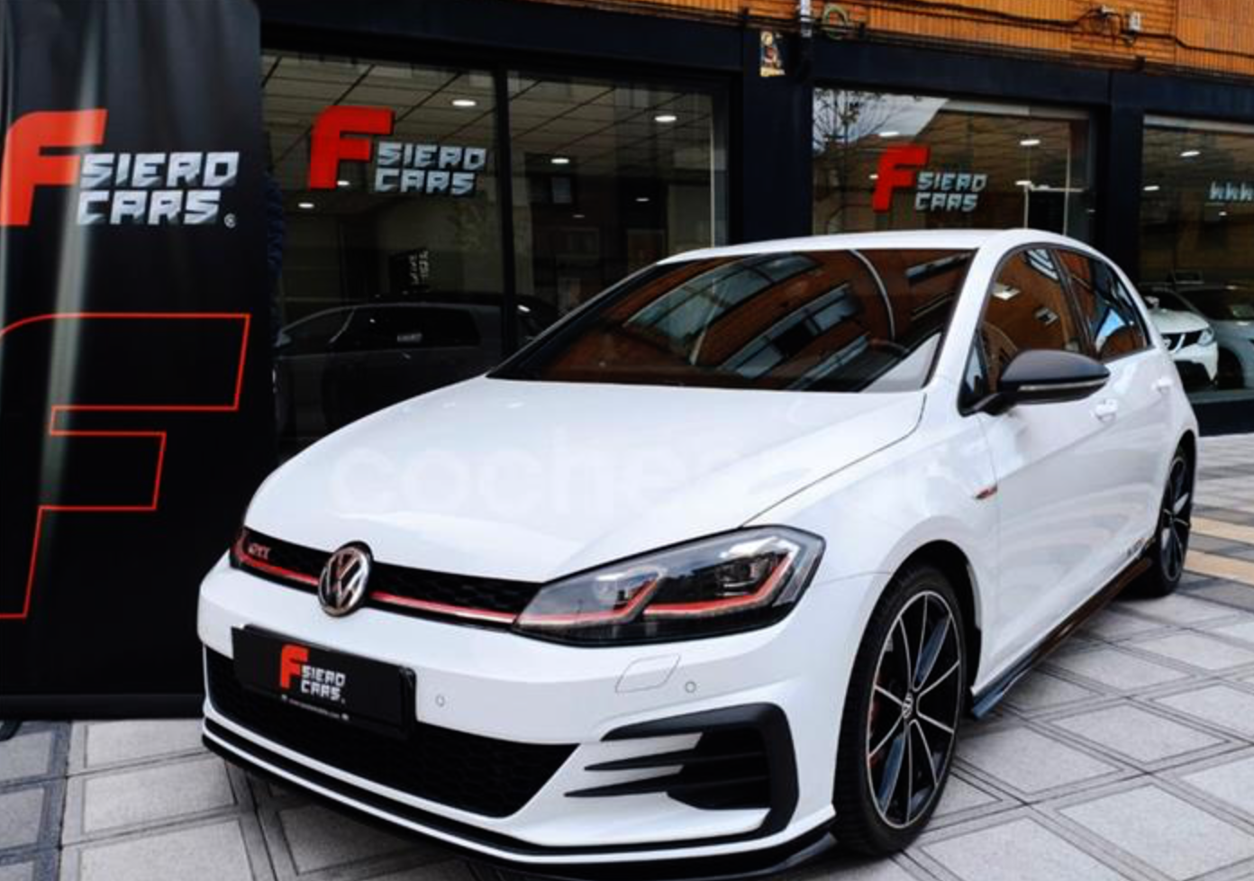 Foto exterior Volkswagen Golf TCR 